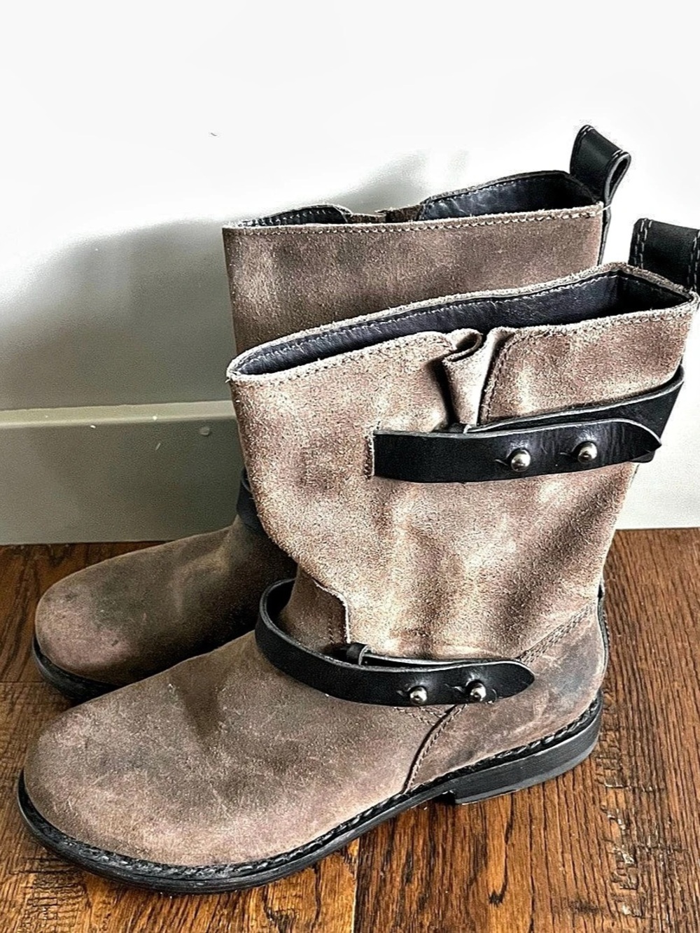 Rag & Bone Boots Womens Size 38 Brown Suede Biker Mid Calf Buckle Pull On Casual